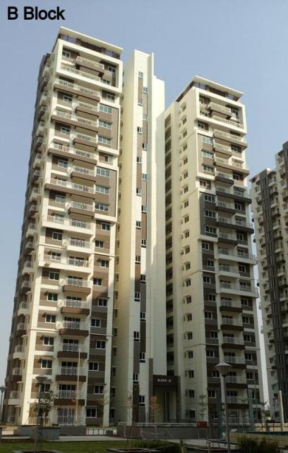 Aparna Sarovar Grande